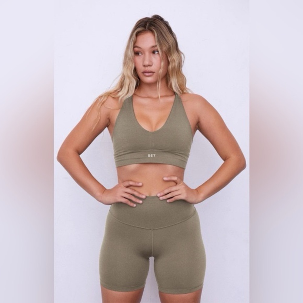 Set active set in color Sage